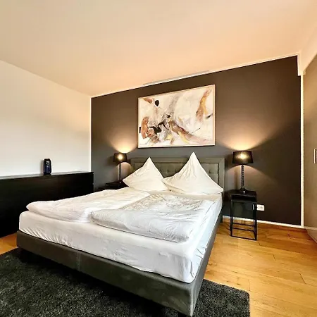 Balkon Und Eleganz Apartment *