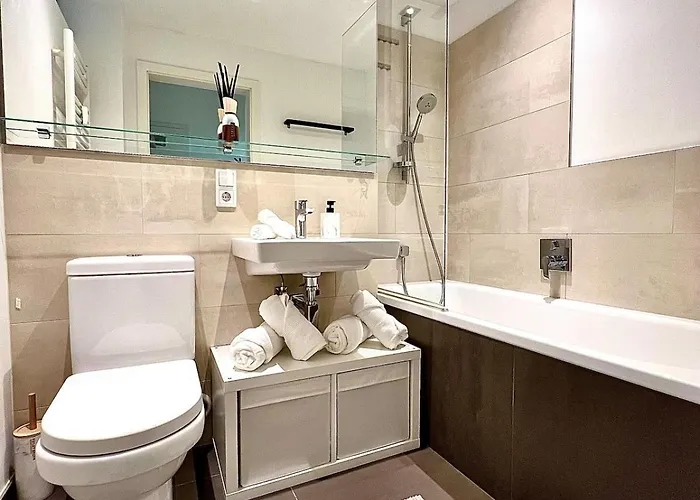 Apartment Balkon Und Eleganz *