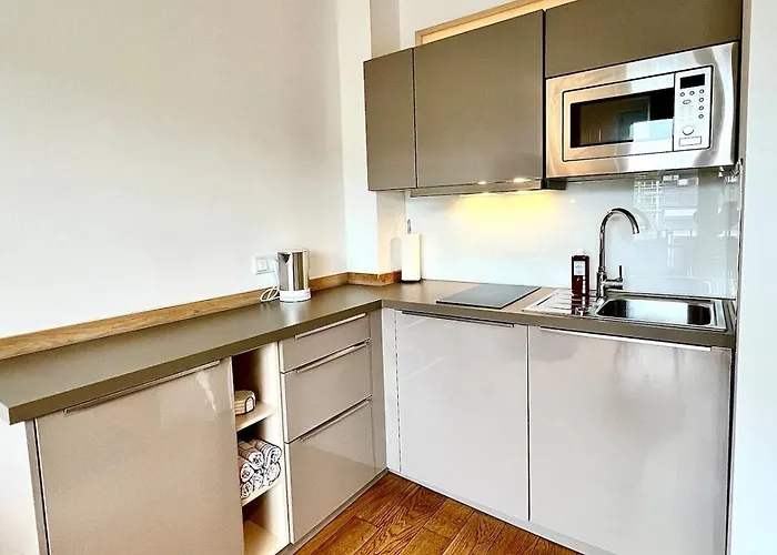 Apartment Balkon Und Eleganz *